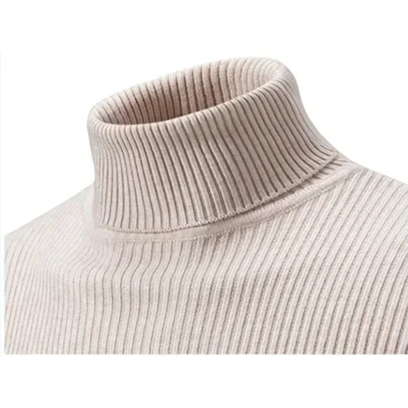 Knitted turtleneck jumper with cable pattern