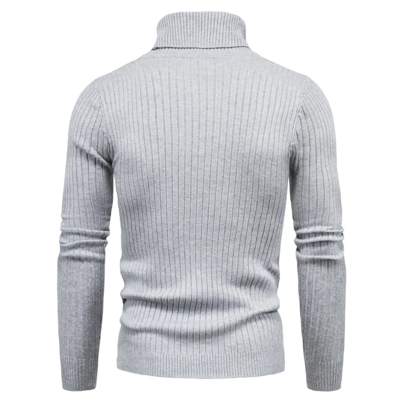 Elegant knitted jumper with high quality material