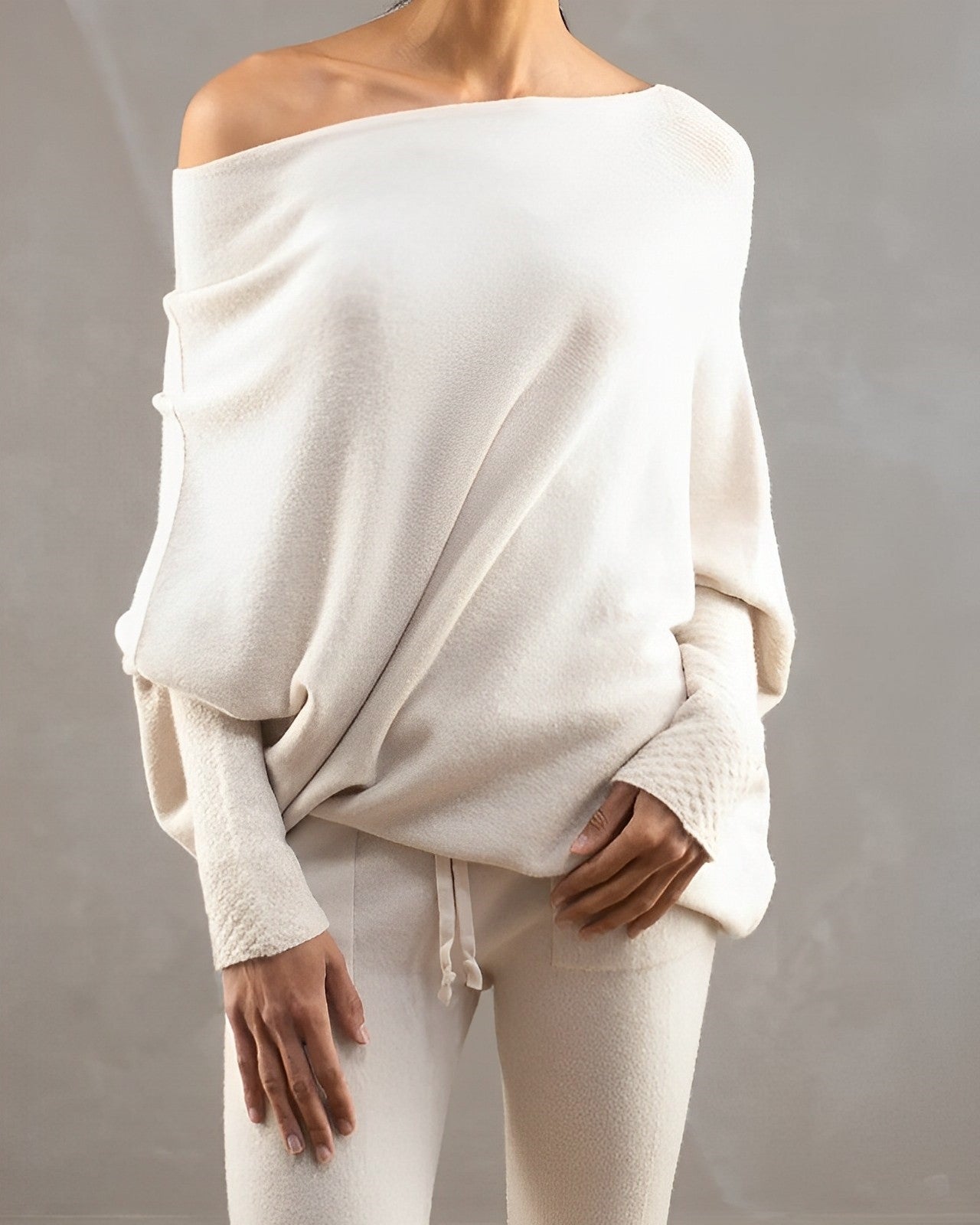 Women - Loose Jumper - Cozy Knit Fabric - Stylish and Comfortable Sweater for Any Occasion