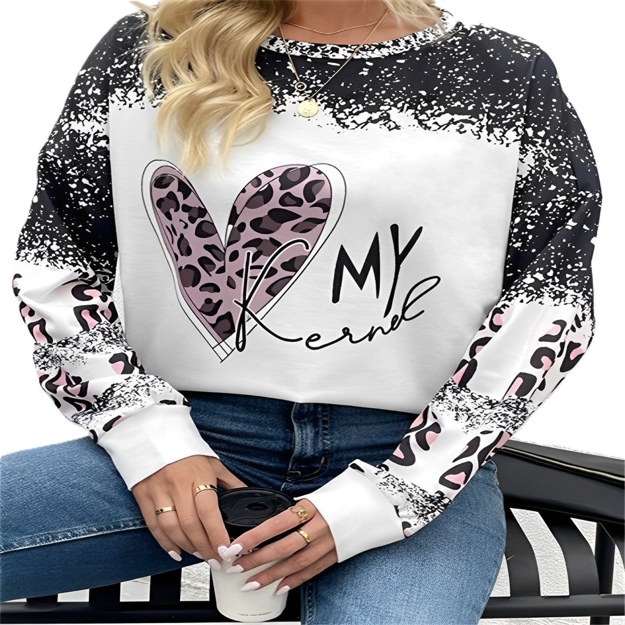 Women - Wide Jumper - Warm Knit with Trendy Print - Cozy Stylish Sweater for Fall