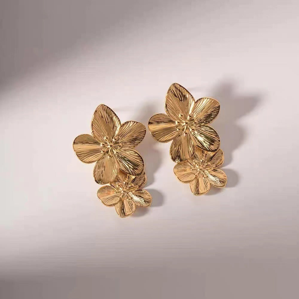 Women's - Retro Stud Earrings - Double-Layered Petals - Elegant Floral Design - Perfect Accessory for Any Outfit