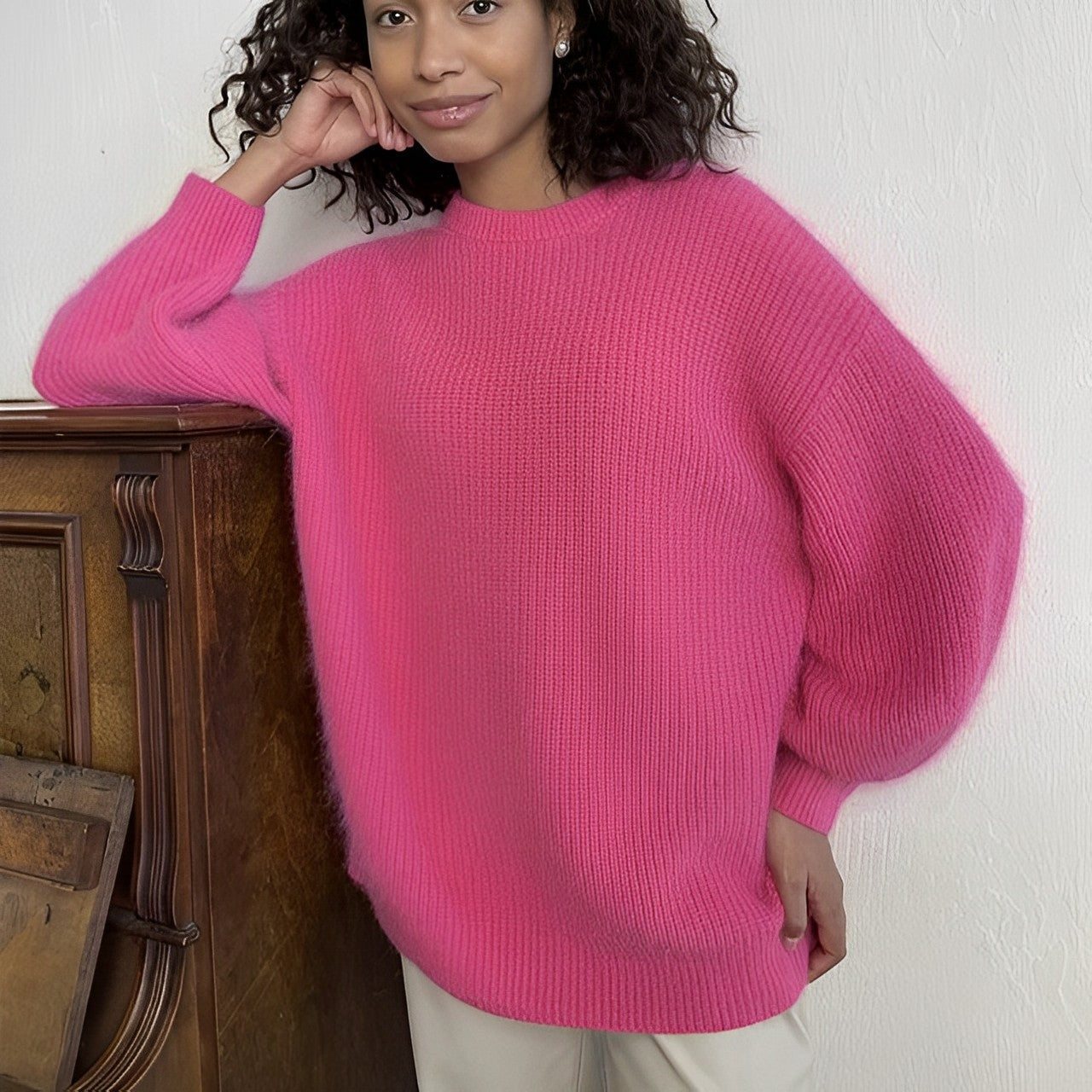 Women - Jumper - Elegant Cashmere Knit - Cozy Stylish Knitwear for Effortless Chic