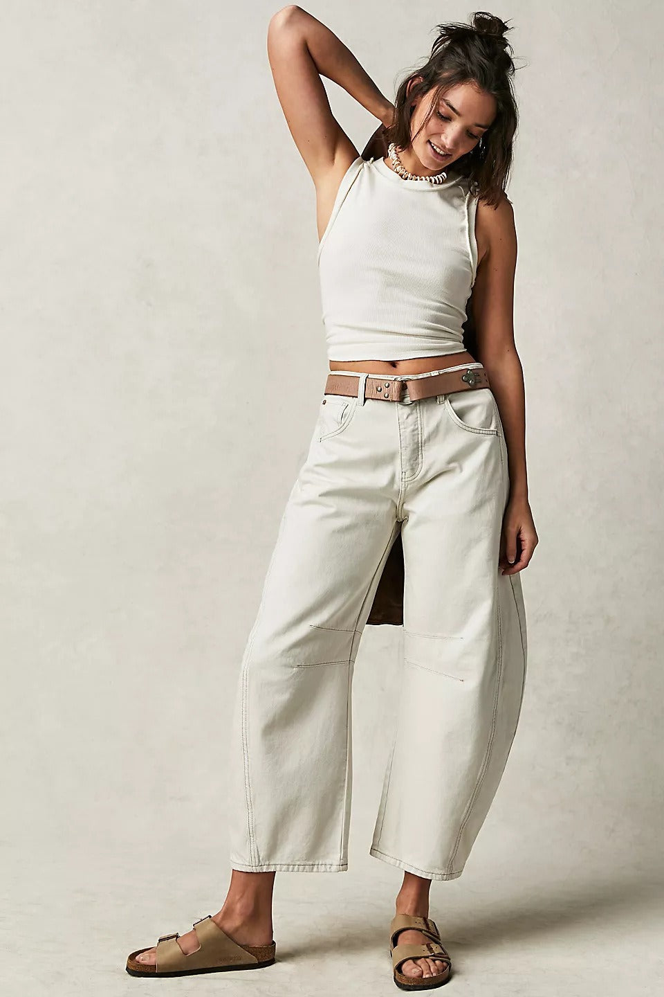 Women - Wide Flare Trousers - Comfortable Baggy Style - Trendy Fashion Bottoms for Effortless Chic