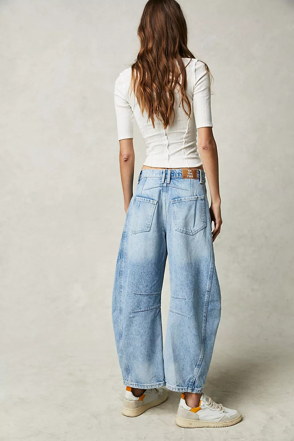 Women - Wide Flare Trousers - Comfortable Baggy Style - Trendy Fashion Bottoms for Effortless Chic