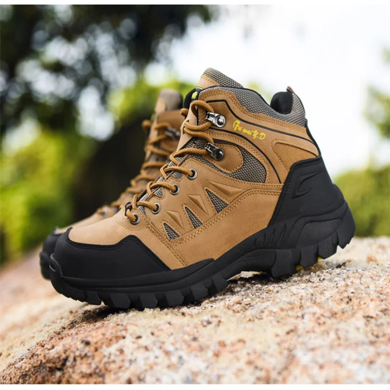 Hiking Shoes Men's Lightweight Breathable Outdoor Sports Shoes