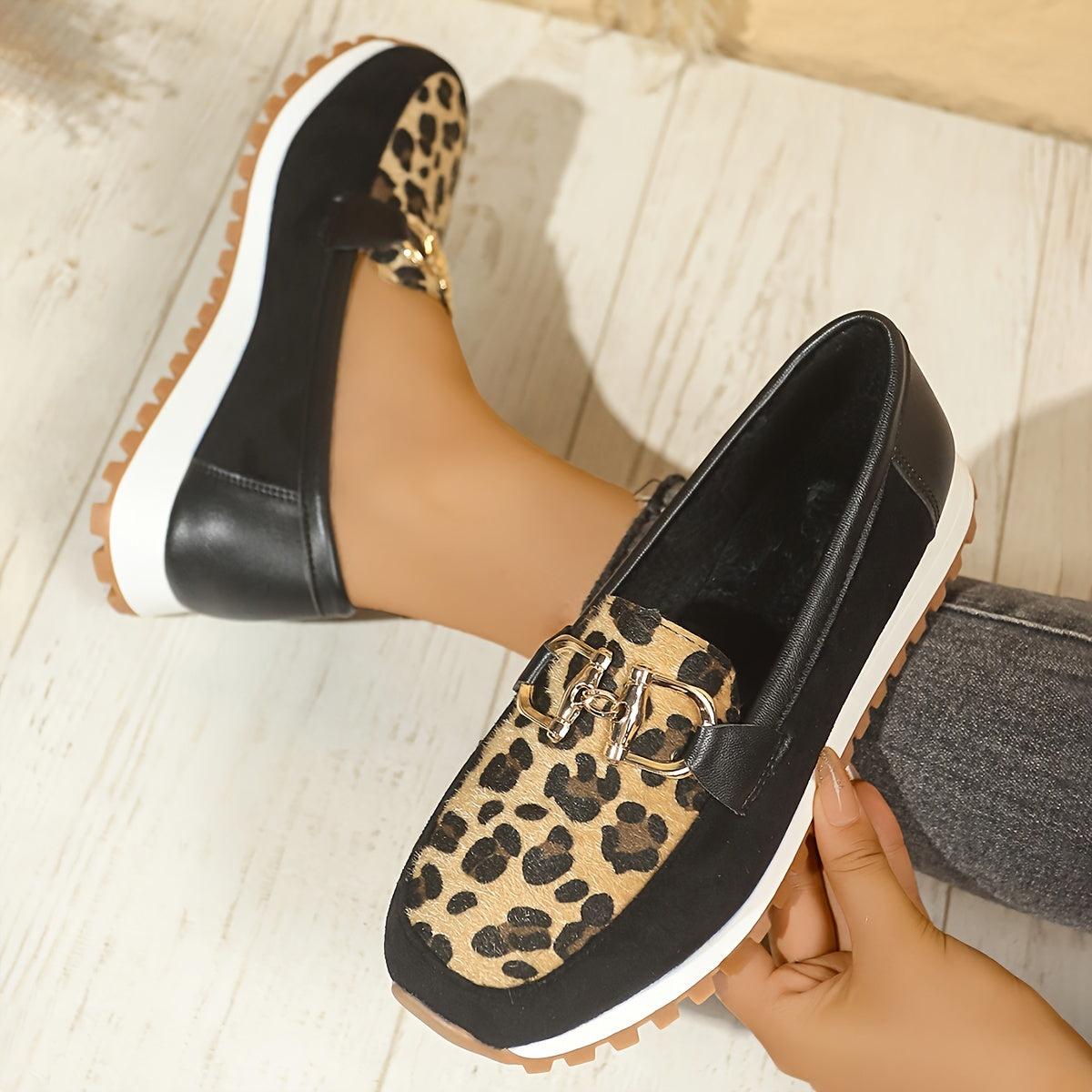 Women's - Slip-On Loafers - Leopard Print, Non-Slip & Comfortable - Trendy Footwear for Everyday Wear