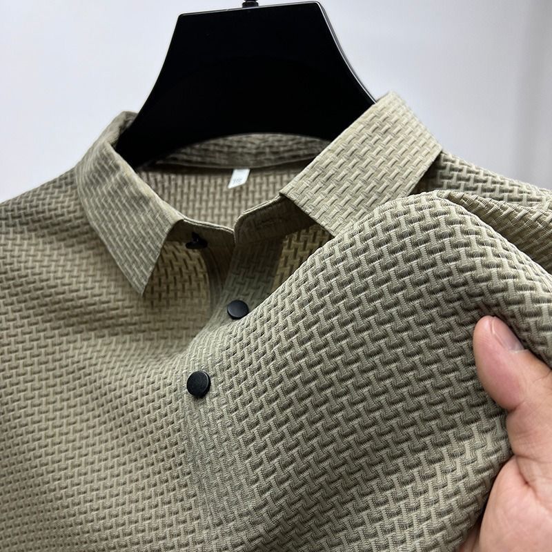 Breathable summer shirt with mesh V-neck