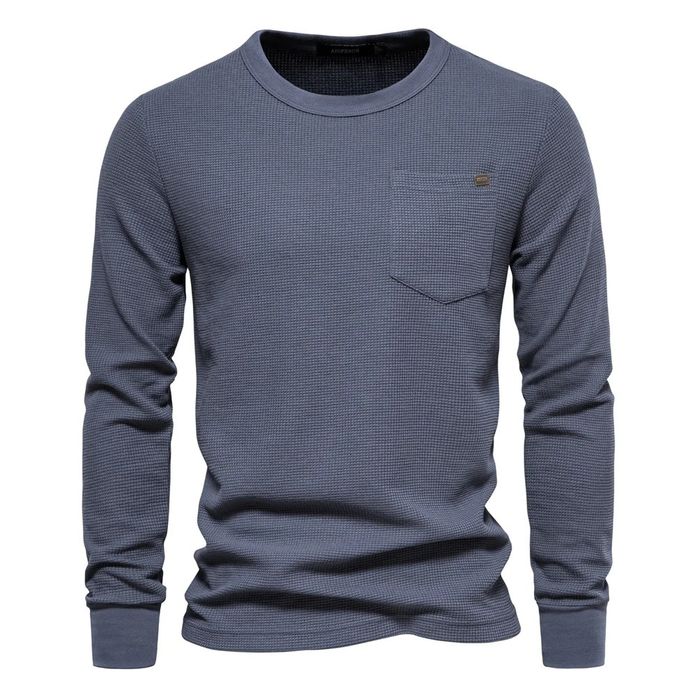 Men's jumper in waffle knit, long sleeve round neck with breast pocket