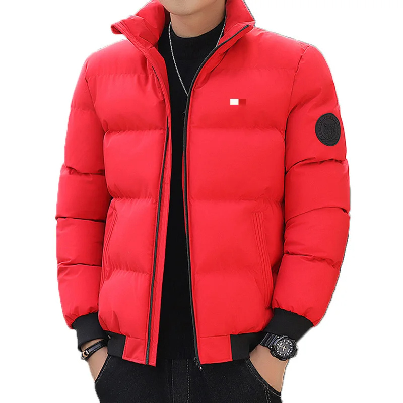 Men's puffer jacket with zip pockets and patch detail