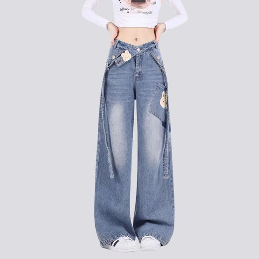 Fancy patch jeans with wide leg and belt detail