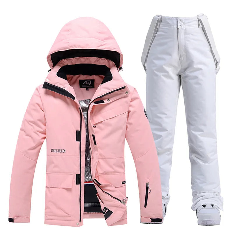 Women's - Ski Suit - Stylish & Functional - Waterproof Fabric for Comfort on the Piste