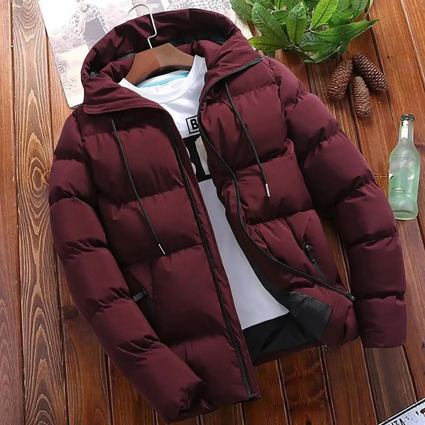 Men's jacket with hood and drawstring