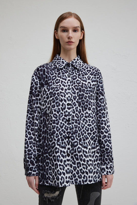 Women - Office Cardigan - Stylish Leopard Print - Lightweight & Trendy