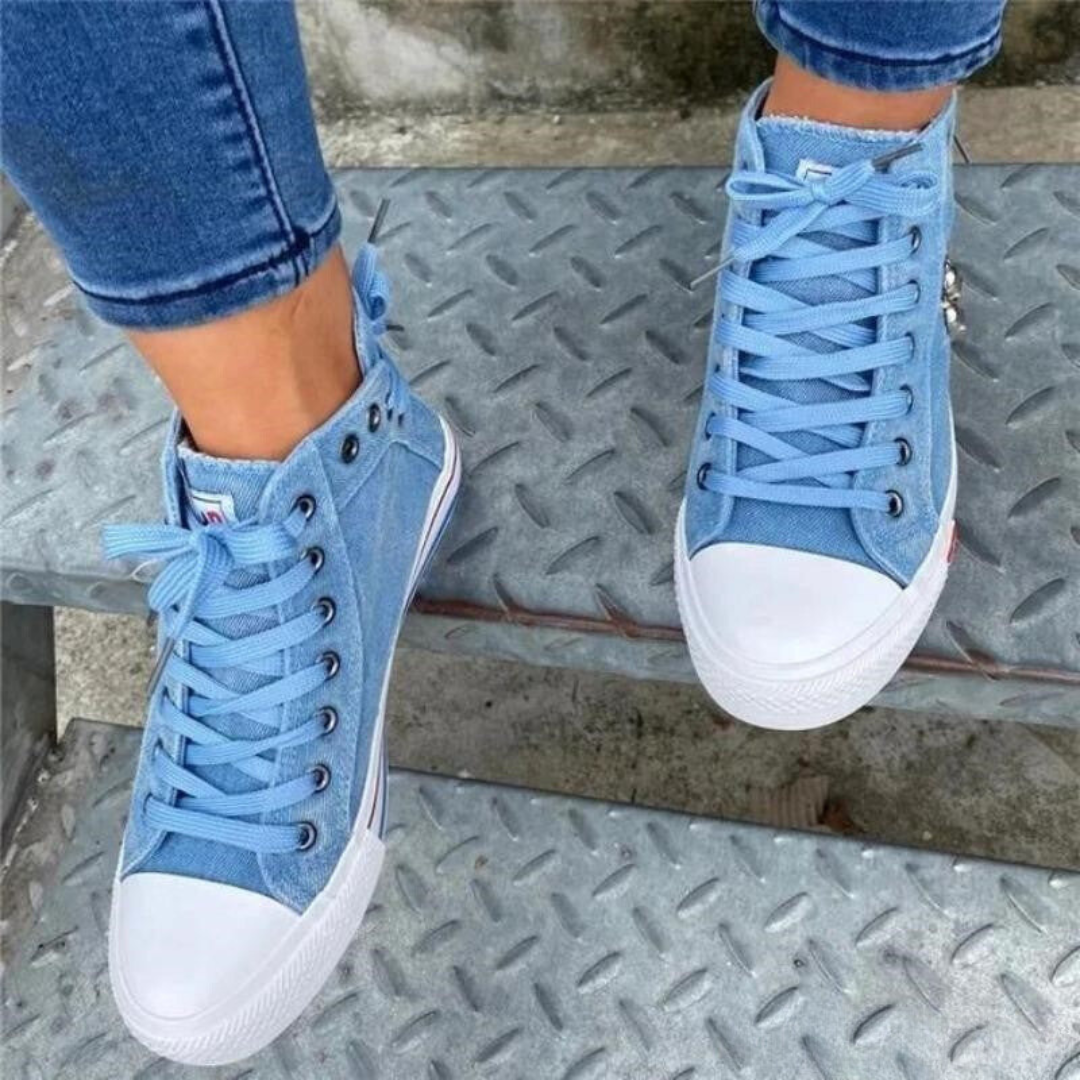 Comfortable canvas sneakers