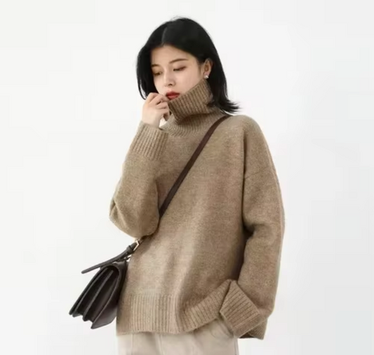 Loose turtleneck jumper