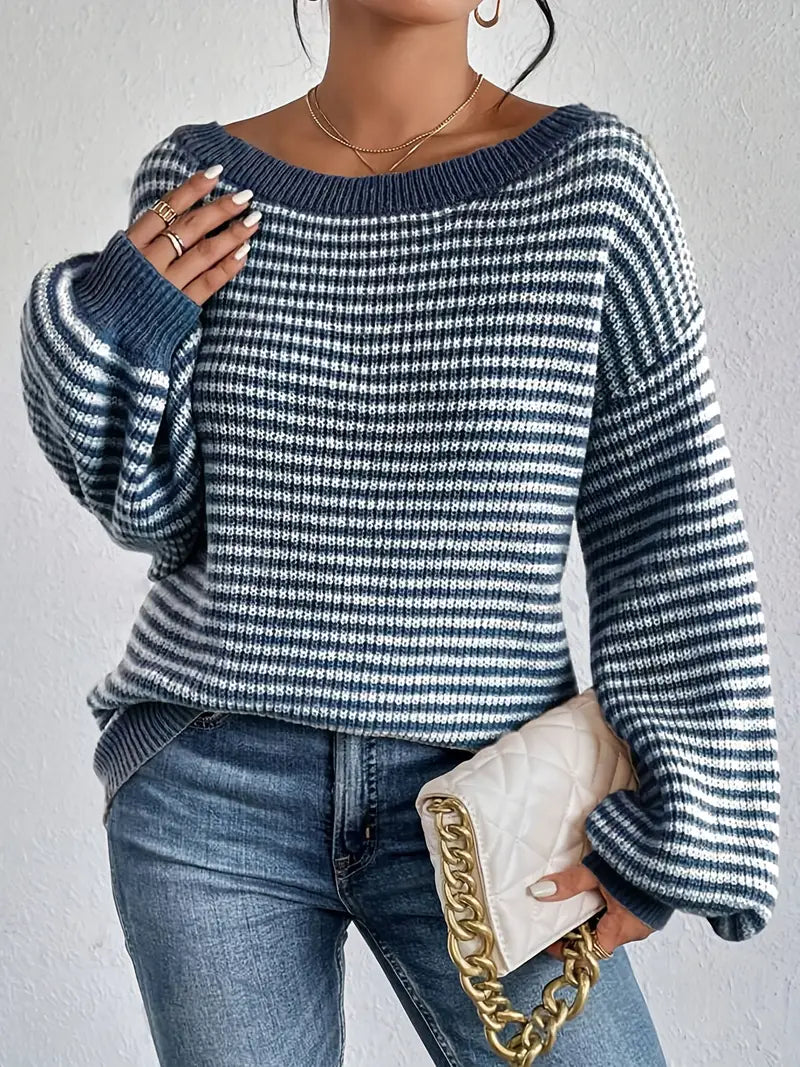 Knitted jumper with loose fit fork