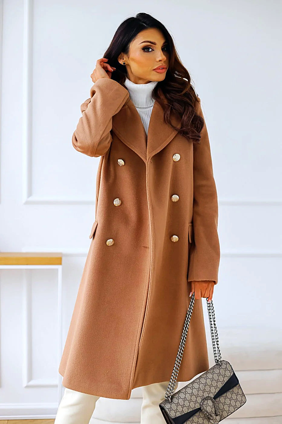 Women - Coat - Double-breasted Classic Style - Elegant Outerwear for Every Occasion