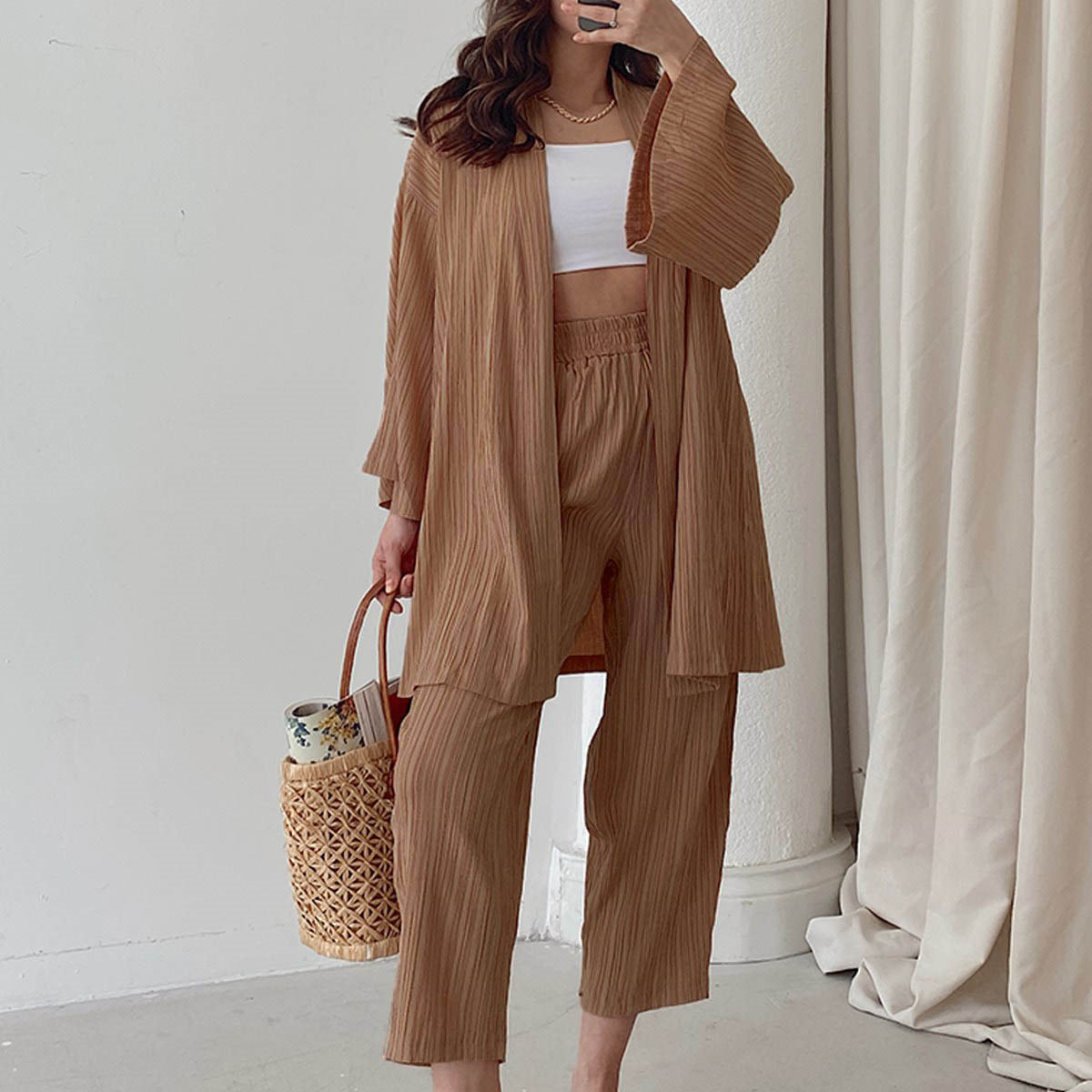 Stylish early autumn new camel casual suit