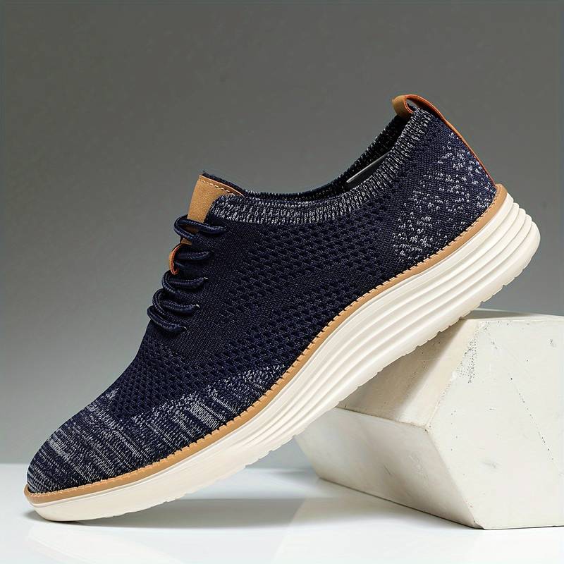 Men's knitted sneaker