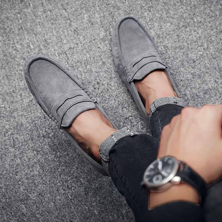 Men's casual shoes in suede