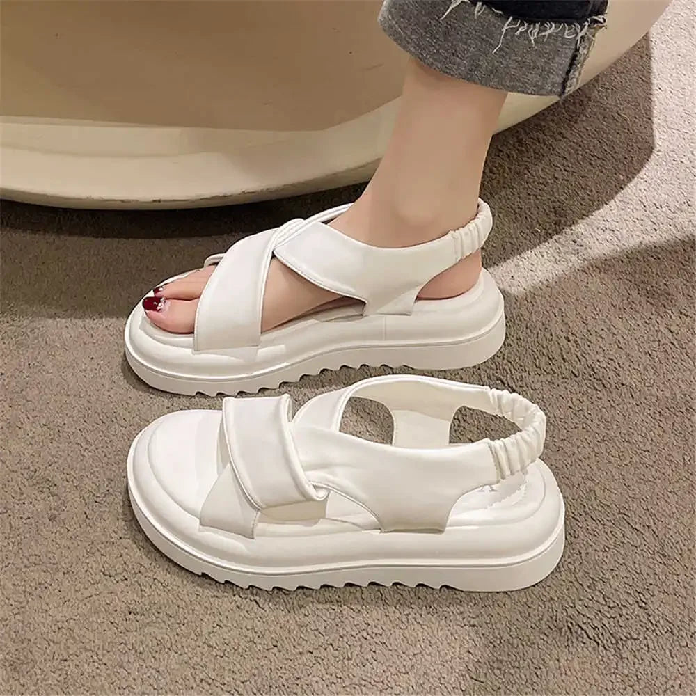 Non-slip rubber sandals