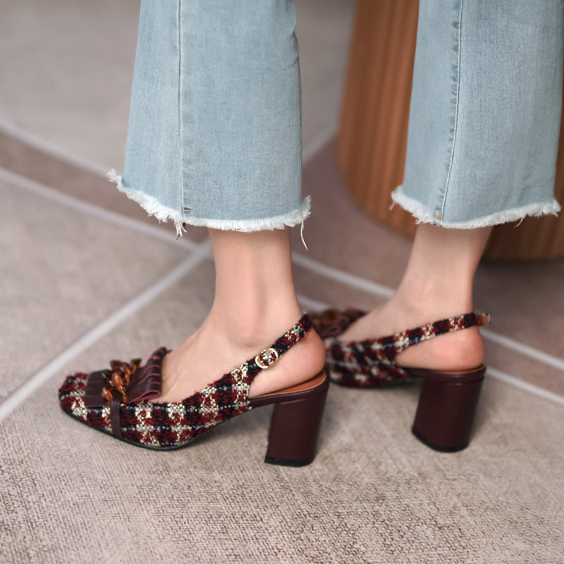 Shallow Plaid Fabric Head Tassel Sandals