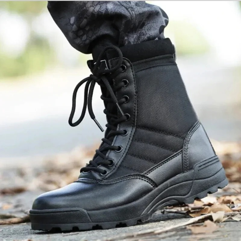 Boots with robust rubber soles and classic lacing