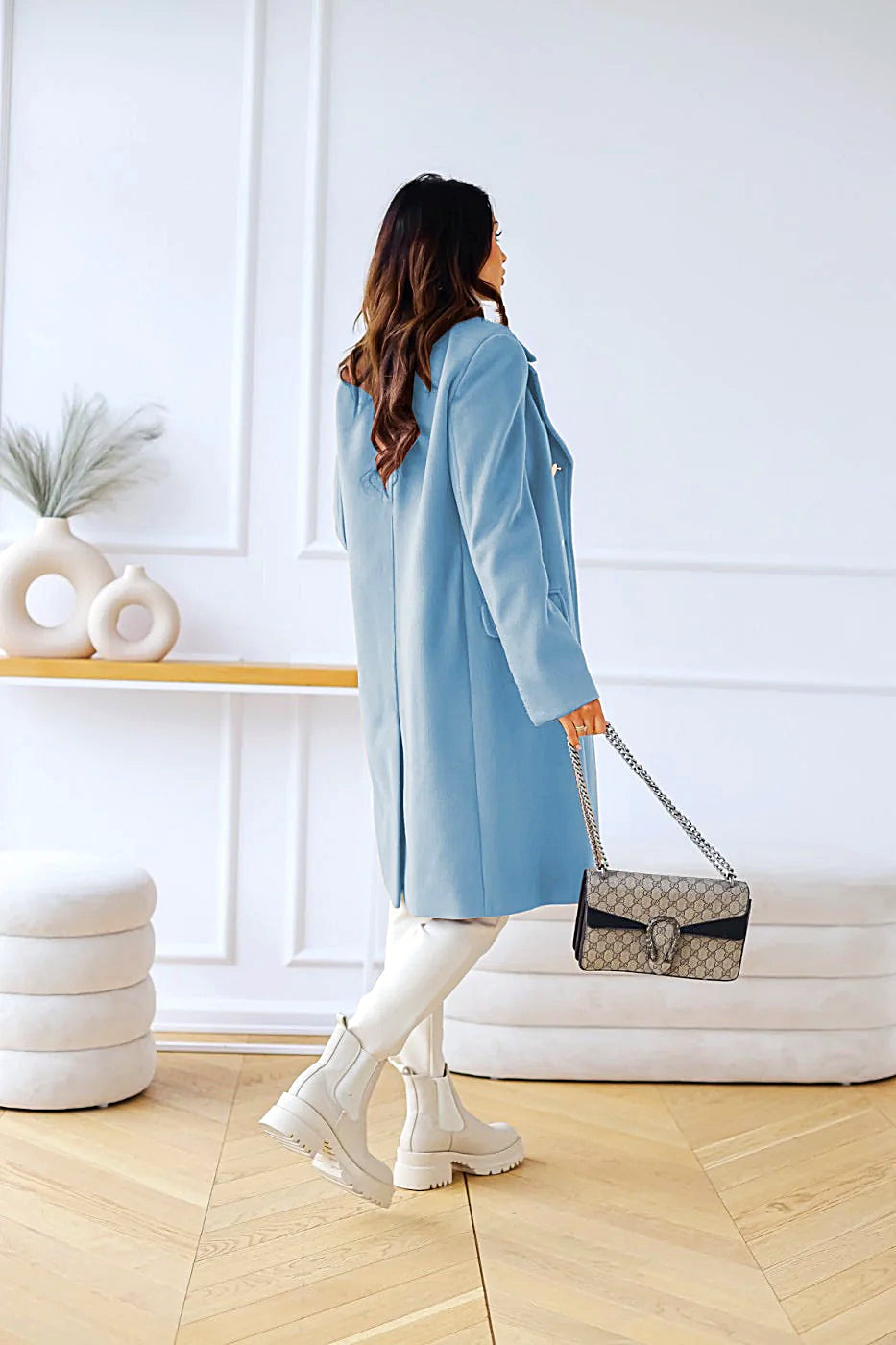 Women - Coat - Double-breasted Classic Style - Elegant Outerwear for Every Occasion