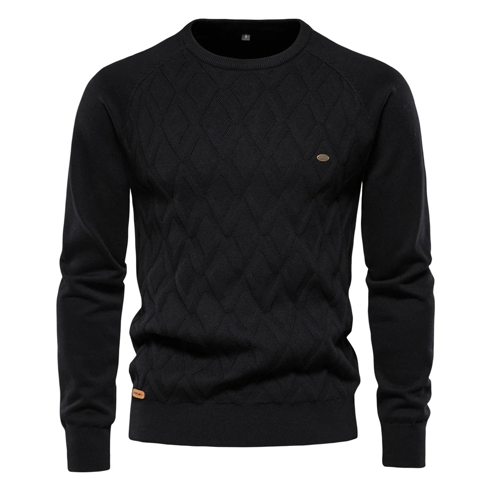 Structured round neck men's jumper for an elegant appearance