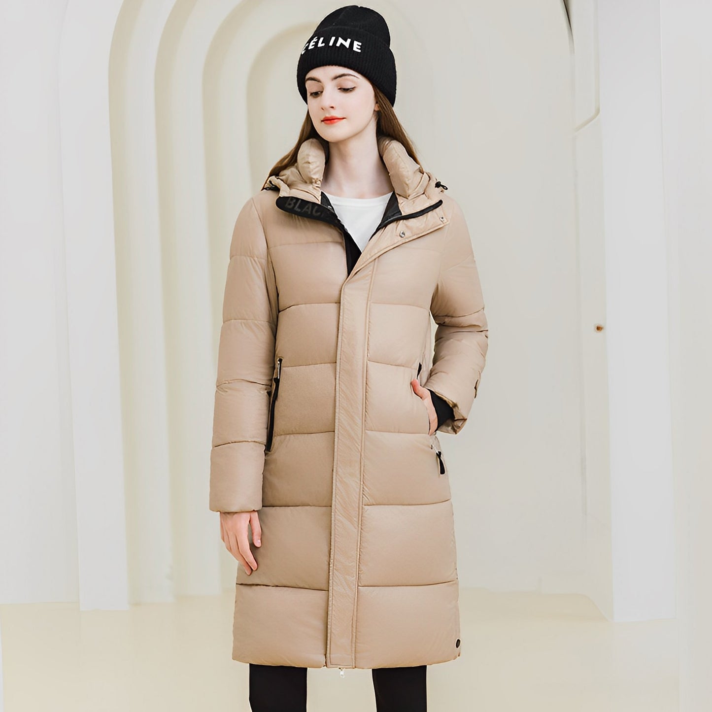 Women's Hooded Winter Coat - Warm and Stylish - Perfect for Cold Weather