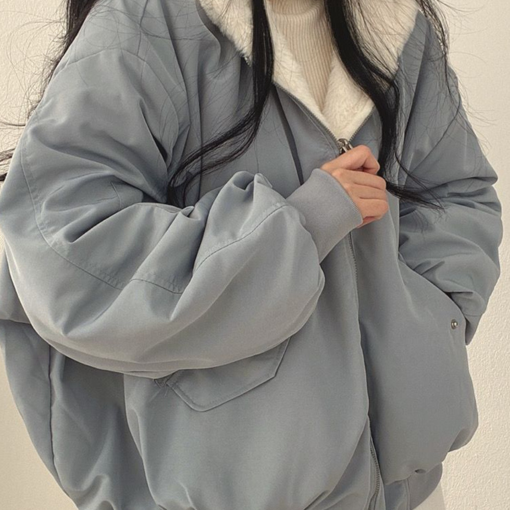 Reversible jacket with hood for women