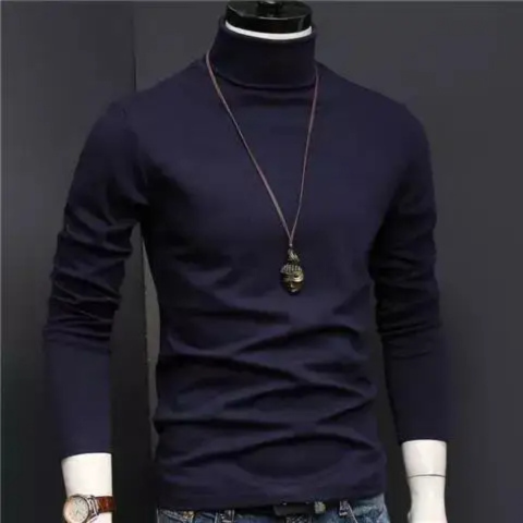 Fashionable turtleneck jumper made of soft fabric