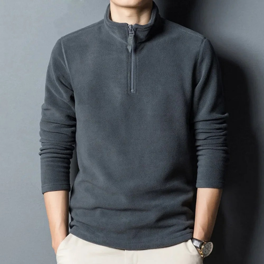 Classic fleece pullover with zip and stand-up collar