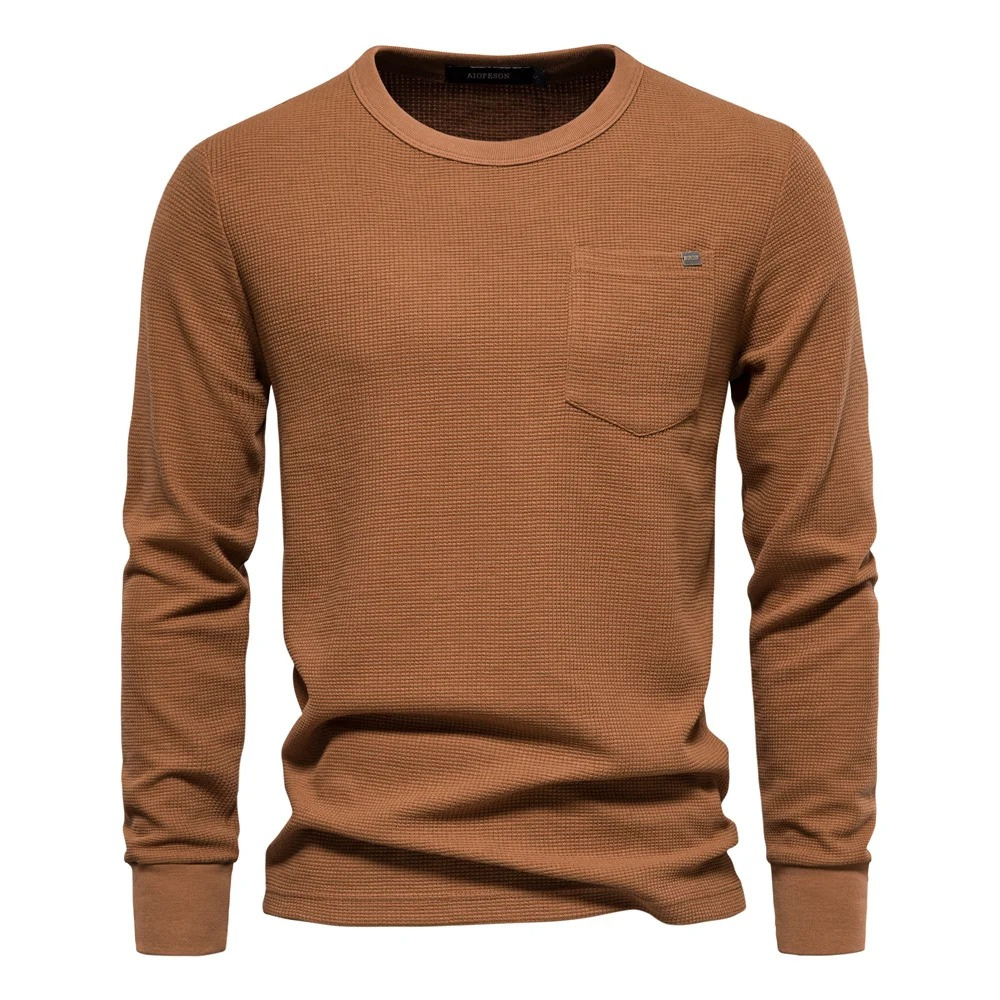 Men's jumper in waffle knit, long sleeve round neck with breast pocket