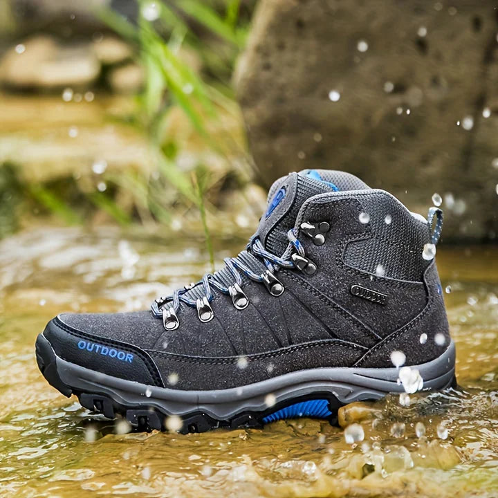 Durable men's lace-up boots for hiking