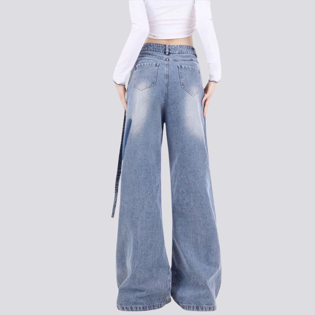 Fancy patch jeans with wide leg and belt detail