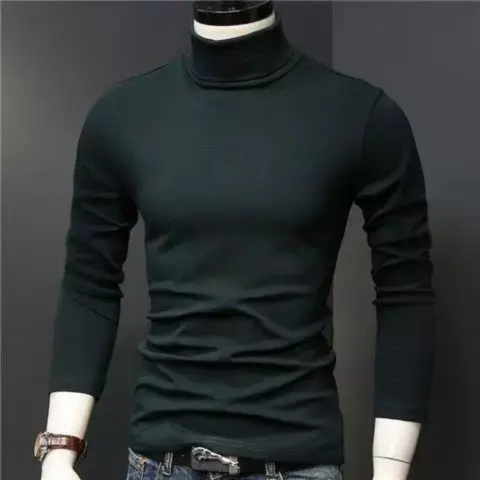 Fashionable turtleneck jumper made of soft fabric