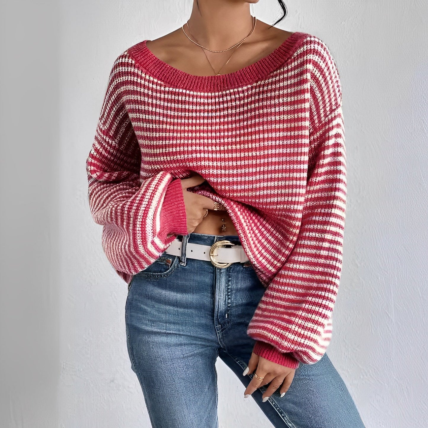 Women's Off-Shoulder Jumper - Contrasting Colour - Stylish Knitwear for Trendy Outfits