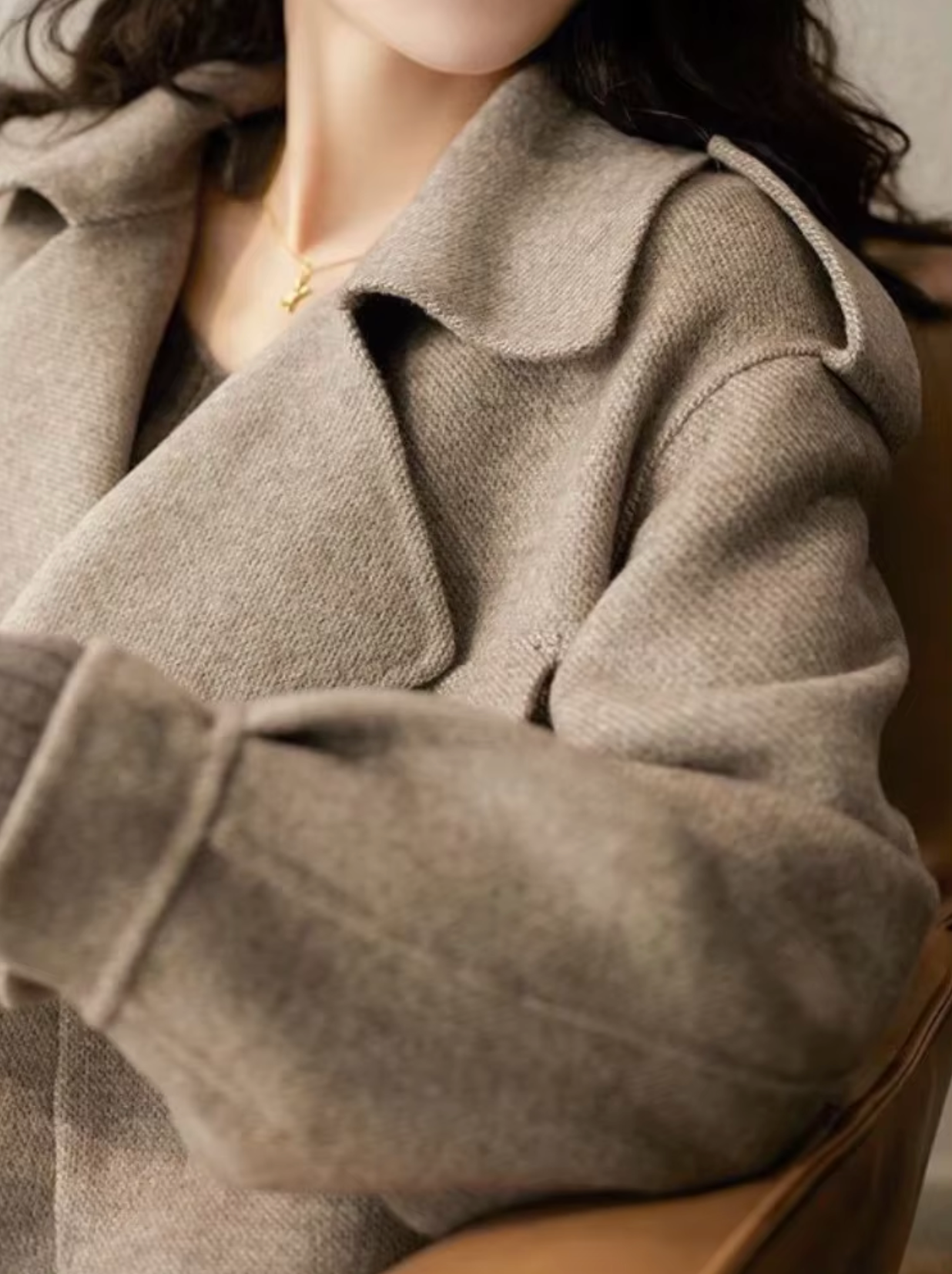 Elegant wool coat