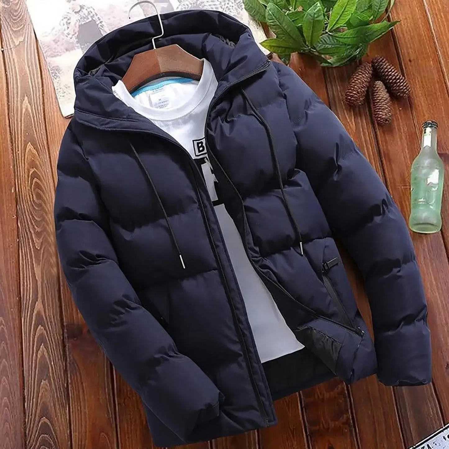 Men's jacket with hood and drawstring