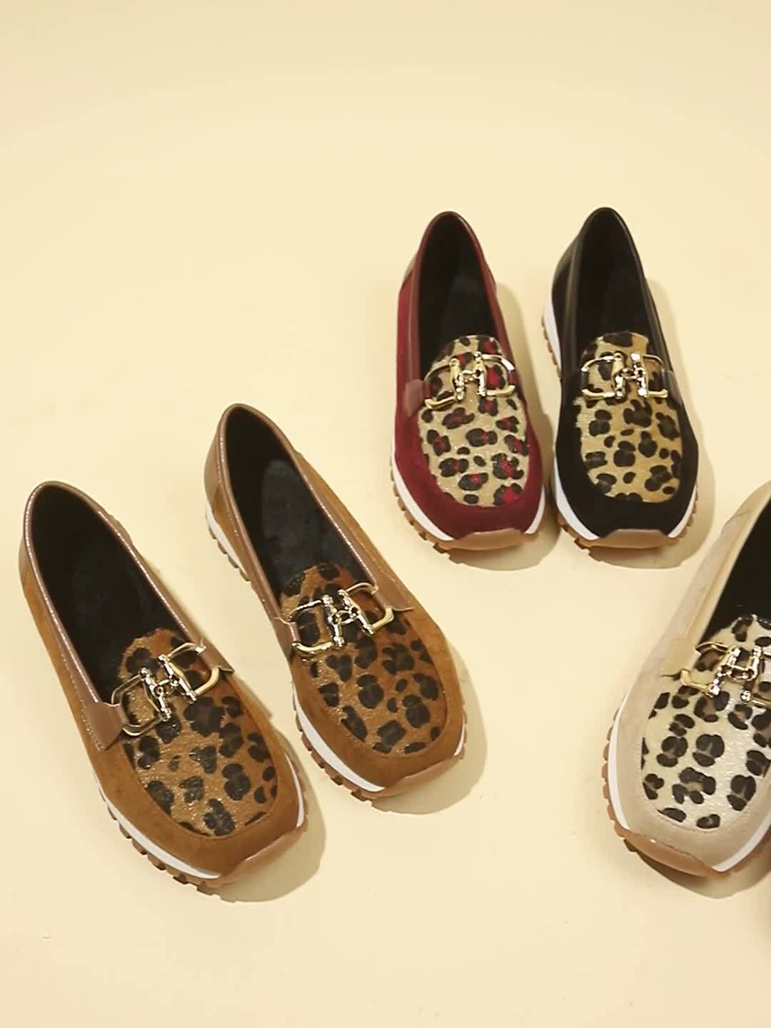 Women's - Slip-On Loafers - Leopard Print, Non-Slip & Comfortable - Trendy Footwear for Everyday Wear