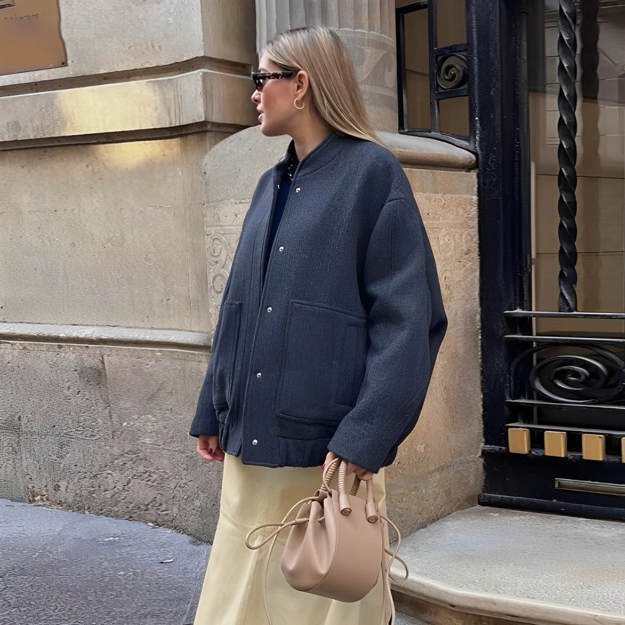 Wool tweed coat with elegant pockets