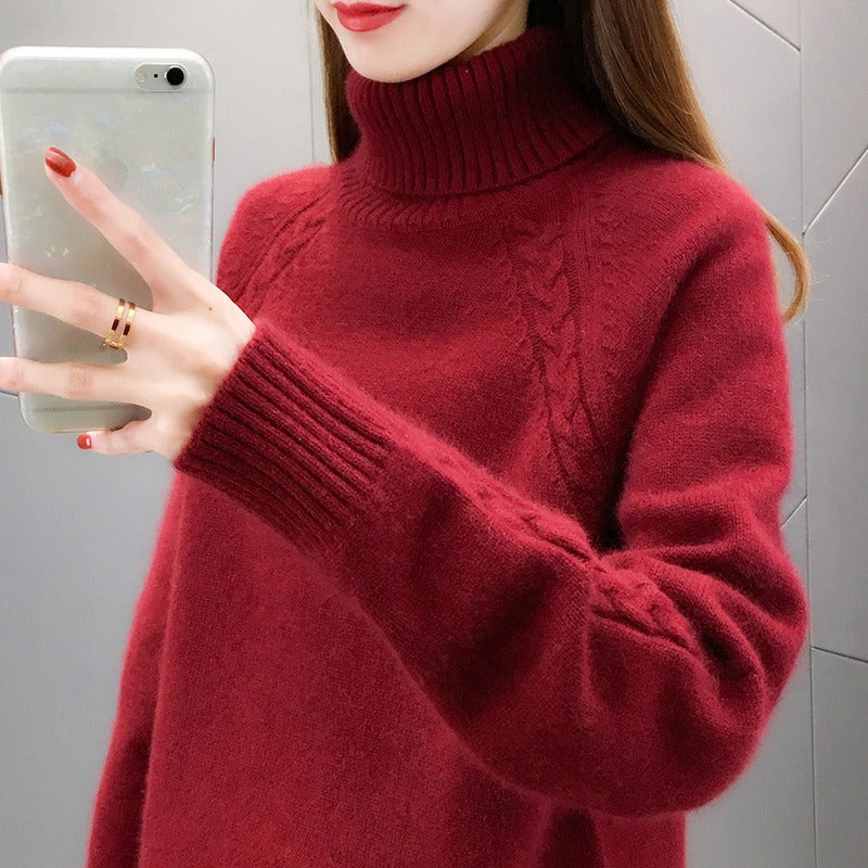 Women's Turtleneck Jumper - Elegant Loose Fit - Cozy Knit Sweater for Chic Style