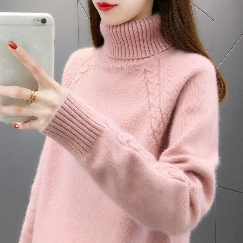 Women's Turtleneck Jumper - Elegant Loose Fit - Cozy Knit Sweater for Chic Style