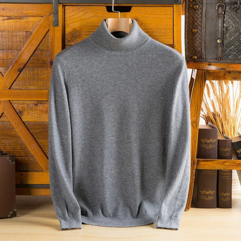 Classic turtleneck jumper made from the finest wool