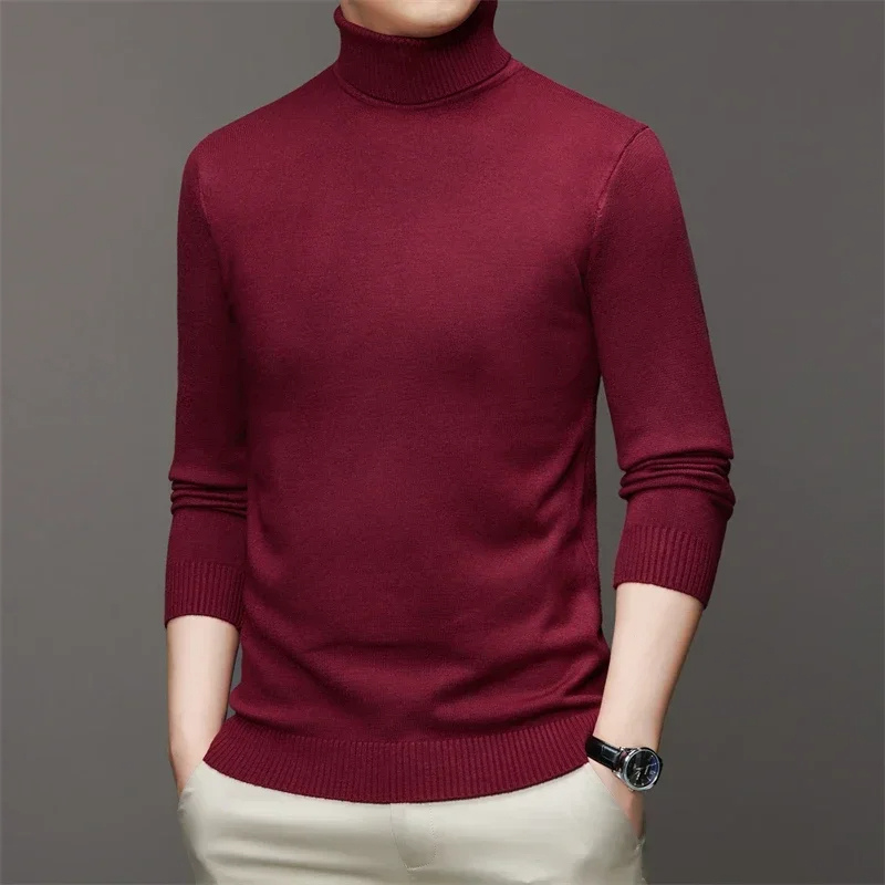 Lightweight turtleneck jumper for every season