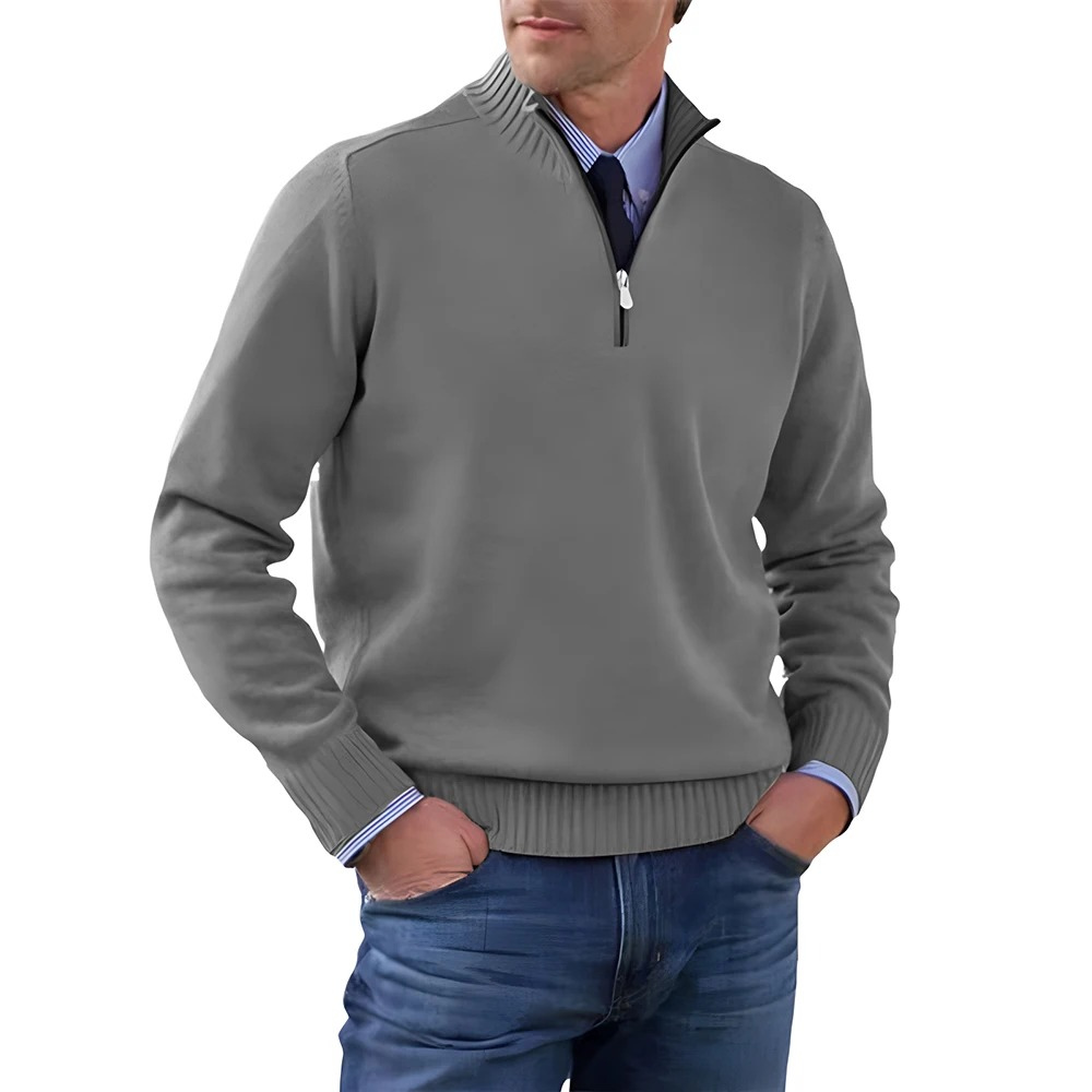 Elegant knitted pullover with zip and stand-up collar