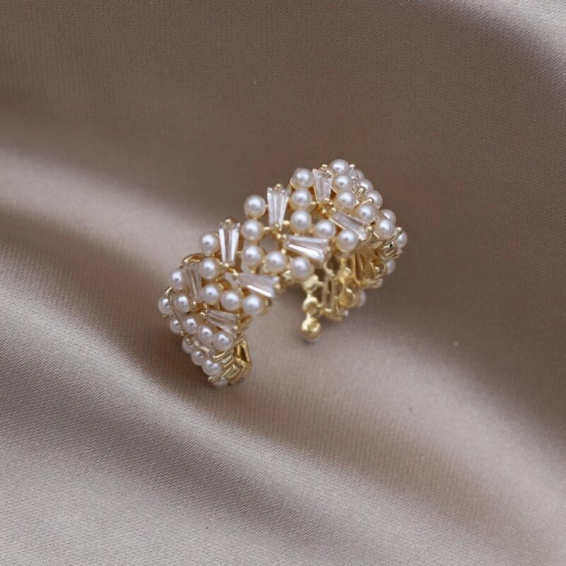 Elegant Pearl Ring