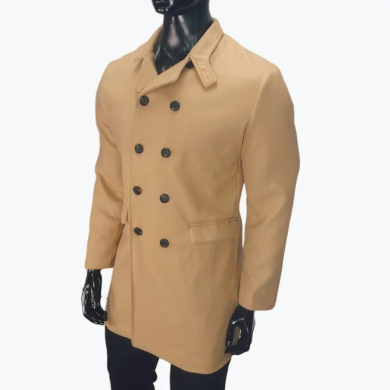 Timeless wool coat with lapel collar