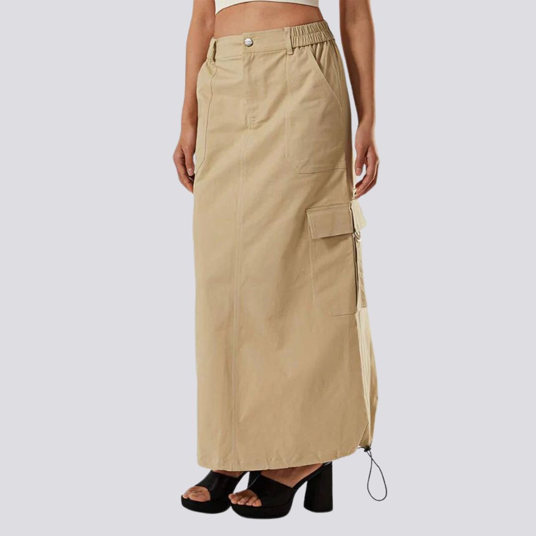 Casual cargo skirt with drawstring and flap pockets